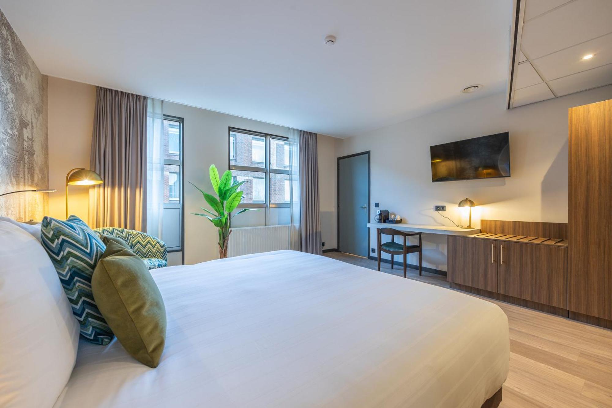 Leonardo Hotel Breda City Center Kültér fotó